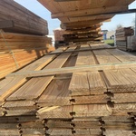 Ca. 33x Douglas Wisselsponning/Halfhoutsrabat, 18x190mm, lengte 300cm